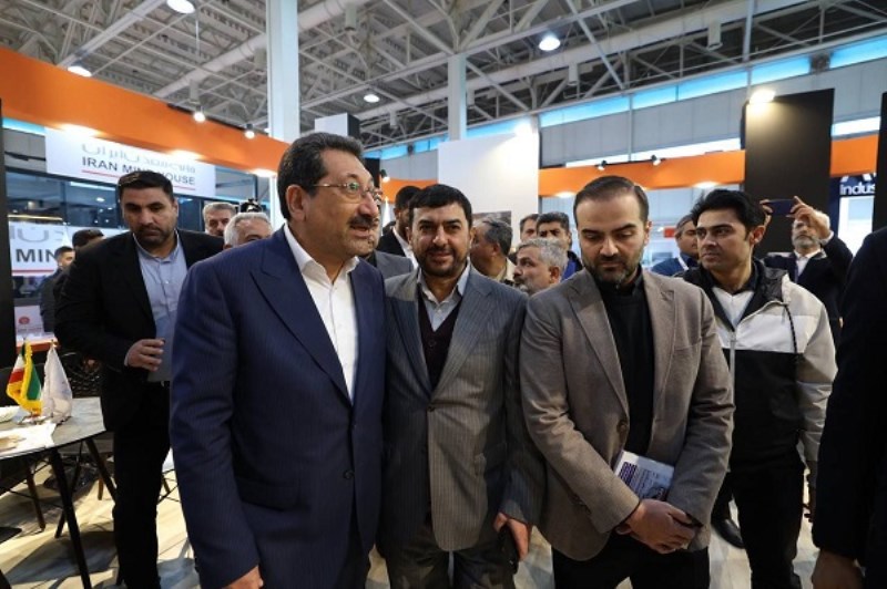 بازدید وزیر صنعت، معدن و تجارت از غرفه شرکت ملی مس در نمایشگاه «ایران کان ماین ۲۰۲۴»