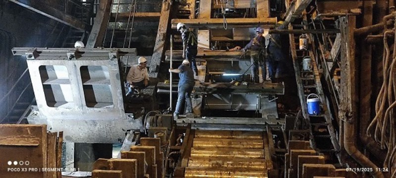 تعویض استراکچر اصلی بیس سگمنت های ریختهگری اسلب شرکت فولاد خوزستان