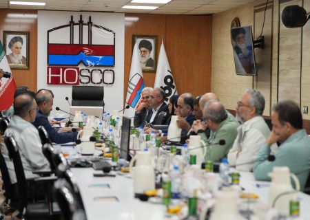 بازدید مدیران سازمان مدیریت و برنامه‌ریزی یزد و هرمزگان از فولاد هرمزگان