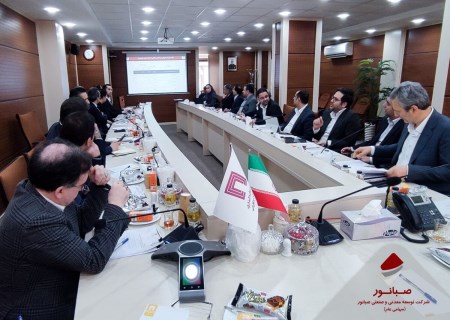 جلسه مدیران صبانور برای بررسی تحقق اهداف و بودجه آینده