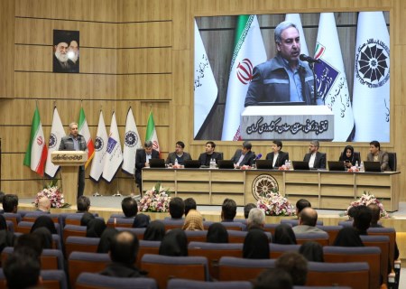 تأکید مدیرعامل توسعه آهن و فولاد بر معدنکاری دیجیتال ، توسعه ۵ G و دفاع سایبری در معادن کرمان در حضور وزیر ارتباطات