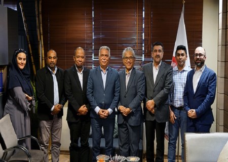ایران آماده جذب سرمایه‌ گذاری معدنی مالزی است