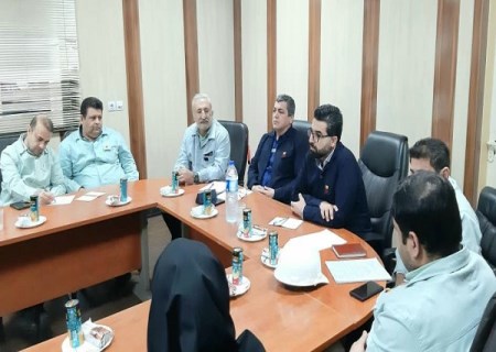 بیان صمیمی و صریح نقطه نظرات، دغدغه ها و مشکلات کارکنان بخش مواد اولیه